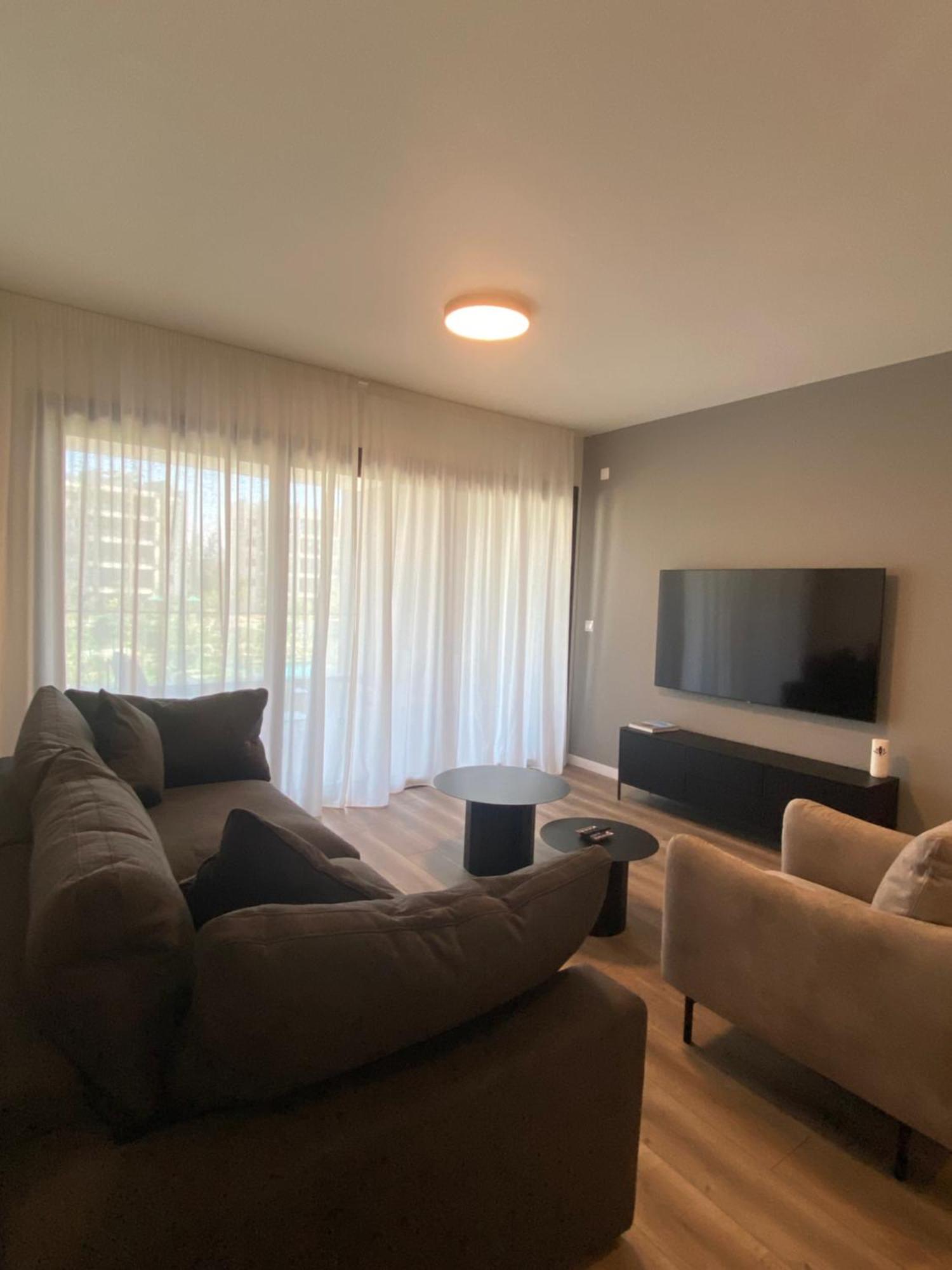 Sunset Gardens - Holiday Apartments - By Tlv Living ลิมาซอล ภายนอก รูปภาพ
